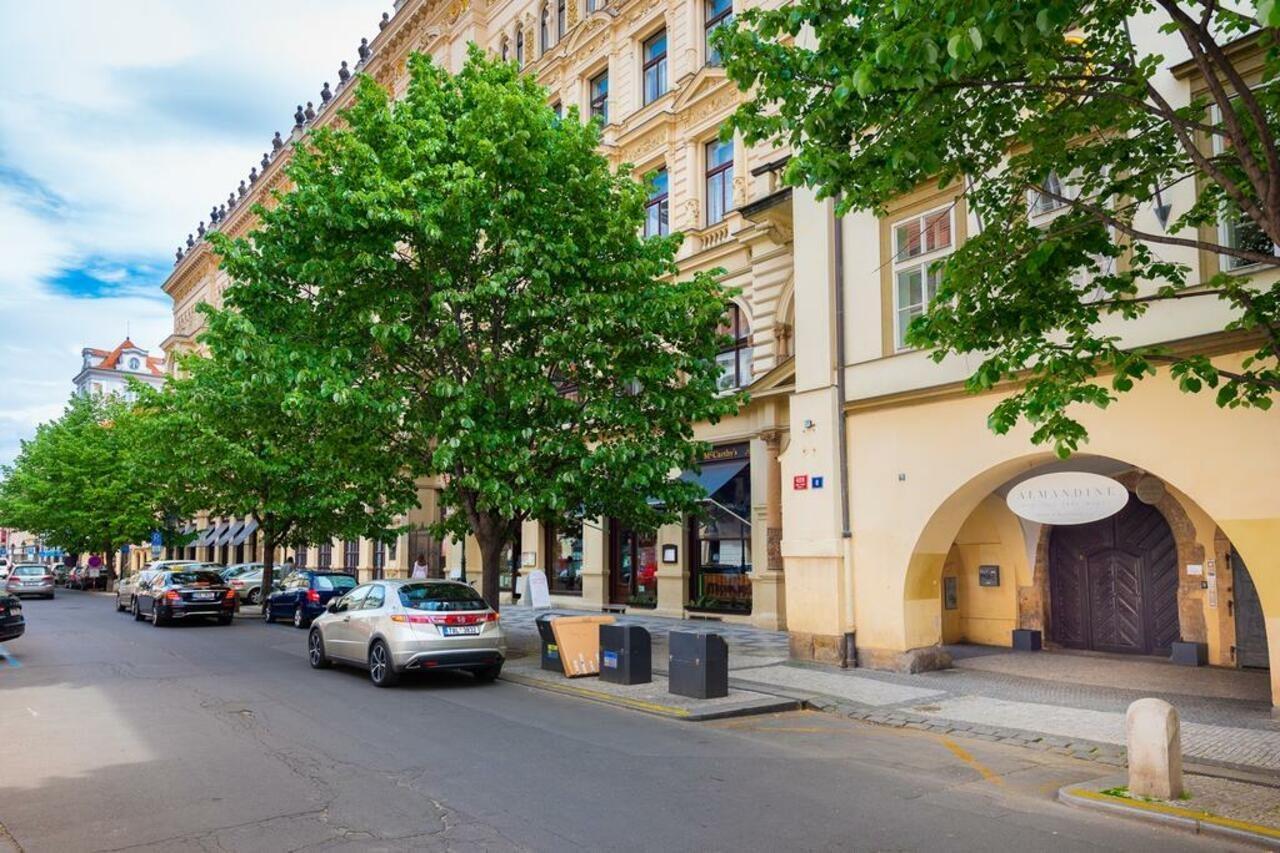 Apartahotel Almandine 4*