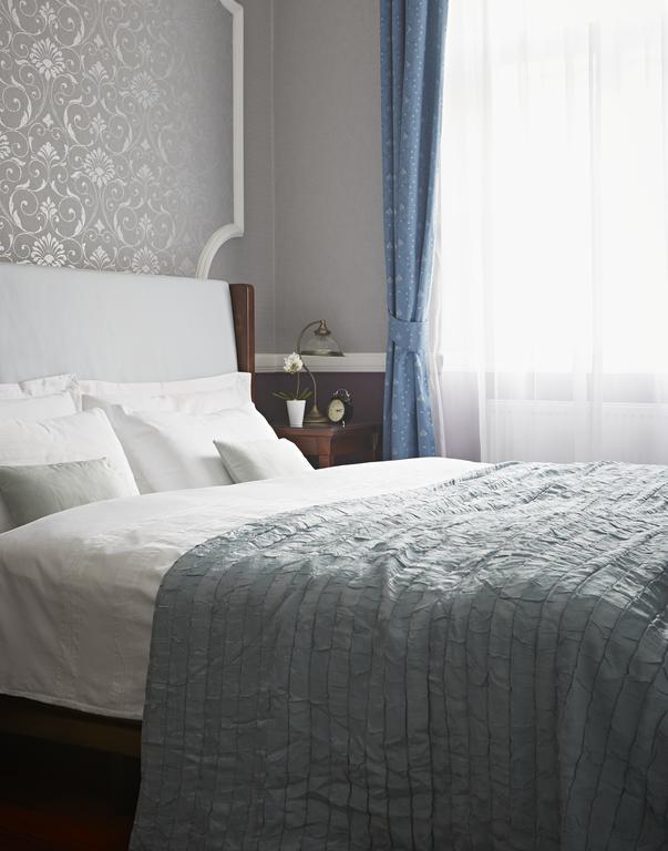 Apartahotel Almandine 4*
